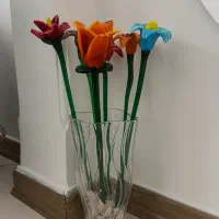 گل و گلدان خارجی