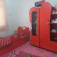 تخت وکمد سرویس خواب