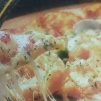 نیروی خانم جهت صندوقداری در فست فود