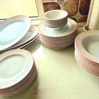 سرویس ۱۲نفره چینی ذرین درجه عالی اصل