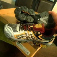 2 مدل کتونی41و42ارجینال آسیکس کوانتوم مسافری|کیف، کفش، کمربند|تهران, وردآورد|دیوار