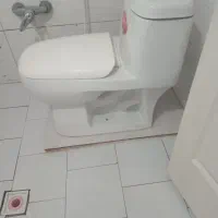 توالت فرنگی سالم تمیز|لوازم سرویس بهداشتی|ری, علایین|دیوار