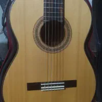 گیتار دست‌ساز استاد طهماسبی