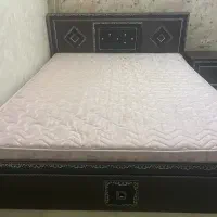 سرویس خواب  و میز آرایش در حد نو