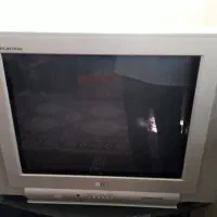 تلویزیون و میز تلویزیون|تلویزیون و پروژکتور|رامجین, |دیوار