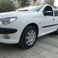 ۲۰۶ v8 مدل ۱۳۹۵ بیرنگ در حد صفر