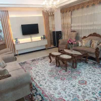 مبل ۷نفره بسیارتمیزونو کاملا سالم باجلو مبلی