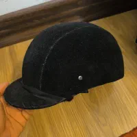 کلاه سوارکاری (اسب سواری)