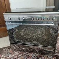گاز فر تمام استیل سینجر در حد نو