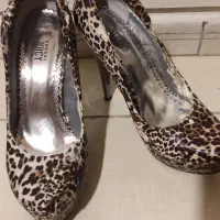 کفش و کتانی سایز ۳۷ و ۳۸