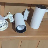 پروژکتور ریلی همراه با ریل