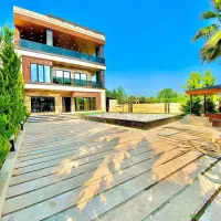 تریبلکس لوکس استخردار*حیاط سازی مدرن*روف ویوابدی