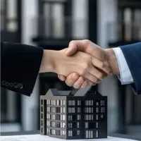 استخدام مشاور املاک