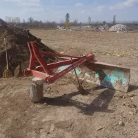 بیل عقب .صاف کن تراکتوری