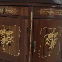 آینه و کنسول