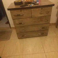 ۴عدد کمود دلاورمیزکامپیاتور باجاکفشی اینه دار
