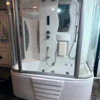 کابین دوش بسیار تمیز