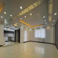 ۷۲مترمهندسی، سالن پرده خور، نورپردازی هوشمند، وامدار