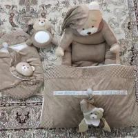 تعدادی لوازم کودک حراج شد