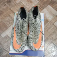 کفش ورزشی|کیف، کفش، کمربند|شیراز, لاله|دیوار