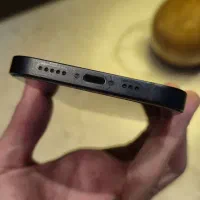 ایفون ۱۲ در حد بسیار تمیز|موبایل|کاشان, شهرک فرهنگیان|دیوار