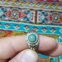 انگشترموکل دار