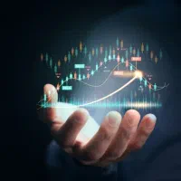 سرمایه گذار بازار های مالی هستم