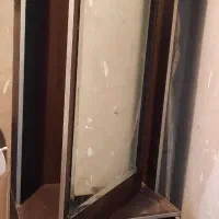 جا کفشی ب همراه اینه و جا لباسی