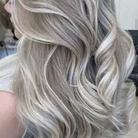 رنگ و لایت فقط ۲ تومن