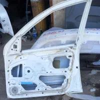 فروش درب جلوسمت شاگردتیبا۲باگلگیرجلوسمت شاگرد