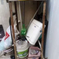 چهار پایه آهنی