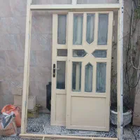 در ب ورودی