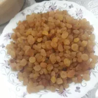 کشمش شیره سفیده سیاه