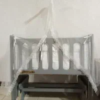 تخت و گهواره کودک|تخت و صندلی بچه|باغستان, |دیوار