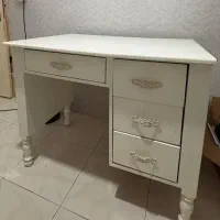 میز تحریر بهمراه صندلی