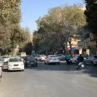 ۱۵۰ متر فروش یا اجاره تجاری