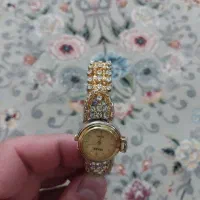 ساعت زنانه|ساعت|پرند, فاز ۶|دیوار