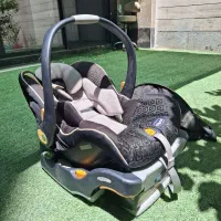 صندلی خودرو و کریر کودک چیکو 30 keyfit