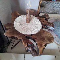 میز جلو‌مبلی