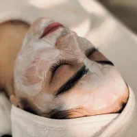 پاکسازی و فیشیال تخصصی