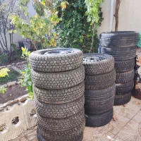 تعدادی لاستیک خارجی