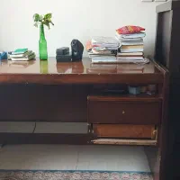میز تحریر چوب گردو|میز تحریر و کامپیوتر|تهران, دریاچه شهدای خلیج فارس|دیوار