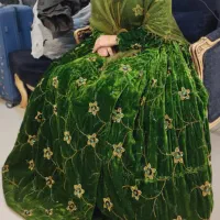 لباس ابریشم نو