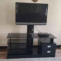 تلویزیون ۳۲ اینچ شارپ با میز تلویزیون ترکیه ایی|تلویزیون و پروژکتور|تهران, امجدیه (خاقانی)|دیوار