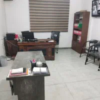 انبار دار خانوم مجرد تحصیل کرده