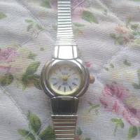 ساعت مچی زنانه قدیمی عتیقه