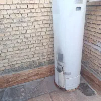 آب گرمکن مخزنی