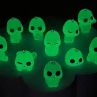 روح شبتاب|اسباب‌‌بازی|شیراز, میدان قائم|دیوار