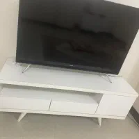 میز تلویزیون کاملا سالم و بدون خط