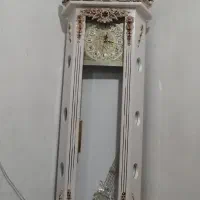 ساعت نو نو میباشد|ساعت|بم, |دیوار